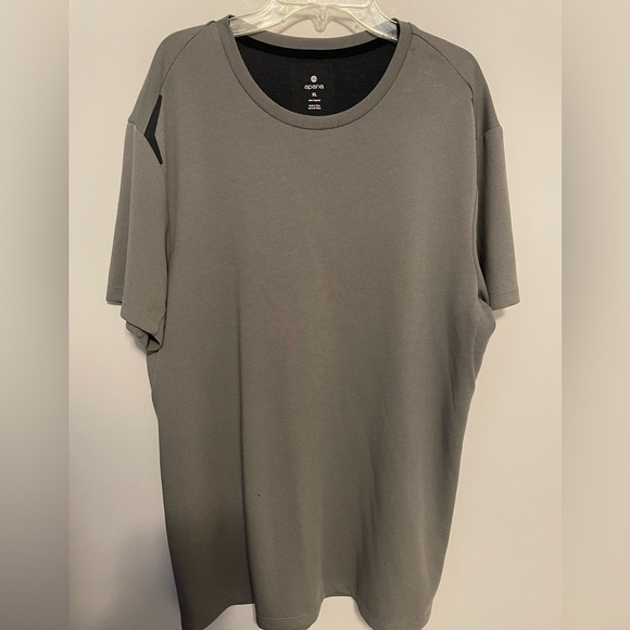 Apana Men's Short Sleeve Gray Tee - Picture 1 of 4